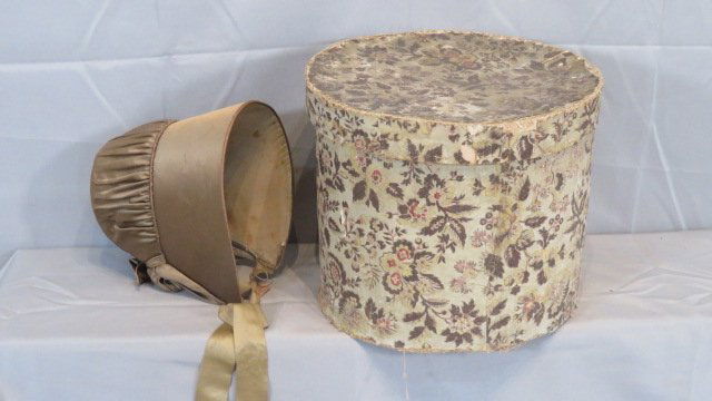 19th century wallpapered hat box lined with newspaper and a bonnet dated 1865 (1 of 8)