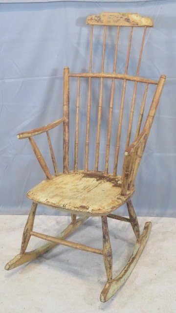 Early 19th century comb back rocker (1 of 6)