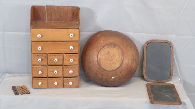 Group of 4 wooden primitives (1 of 10)