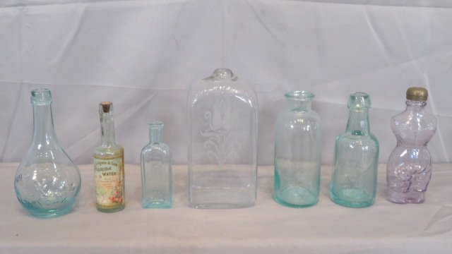 Group of 7 old bottles (1 of 5)