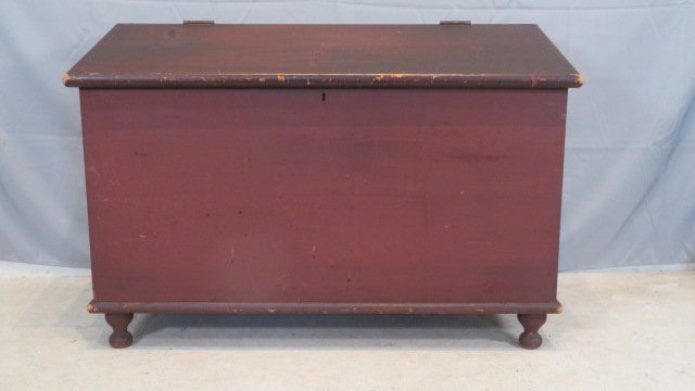 Mid-19th century pine dovetailed slant lid bin in original red paint (1 of 6)
