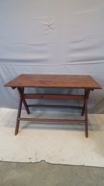 New England pine sawbuck table in natural finish (1 of 5)