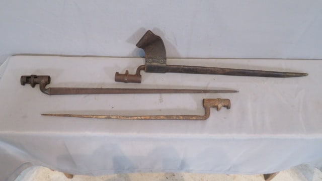 3 Civil War era musket bayonets: 3 Civil War era musket bayonets, all are unmarked, one has a leather scabbard 23"L