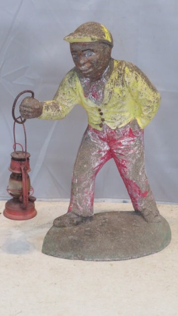 Concrete jockey hitching post (1 of 8)