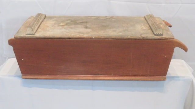 Walnut dough box in original red paint (1 of 8)