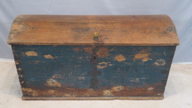 Large pine dovetailed immigrant chest in old blue paint dated 1848 (1 of 6)