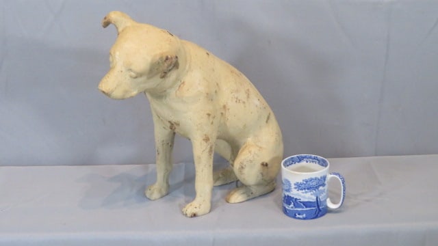 Cast iron RCA Nipper from "His Master's Voice" (1 of 5)