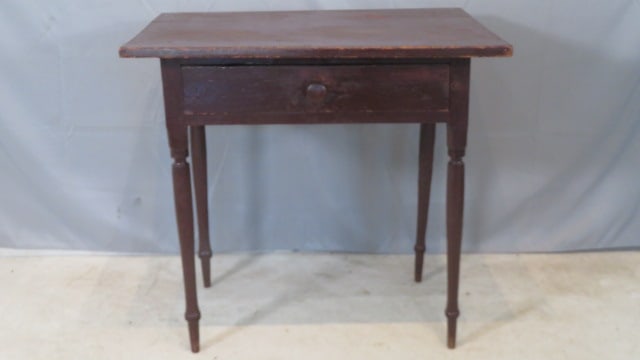Early 19th century pine 1-drawer worktable in old Spanish brown paint (1 of 8)