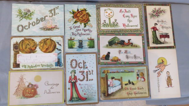 10 vintage Halloween postcards (1 of 6)