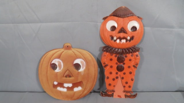 2 Die cut cardboard vintage Halloween Jack-o-Lanterns, clown and head (1 of 7)