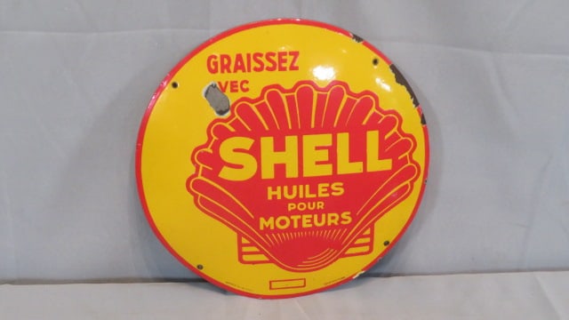 Porcelain convex French Shell Motor Oil sign (1 of 7)