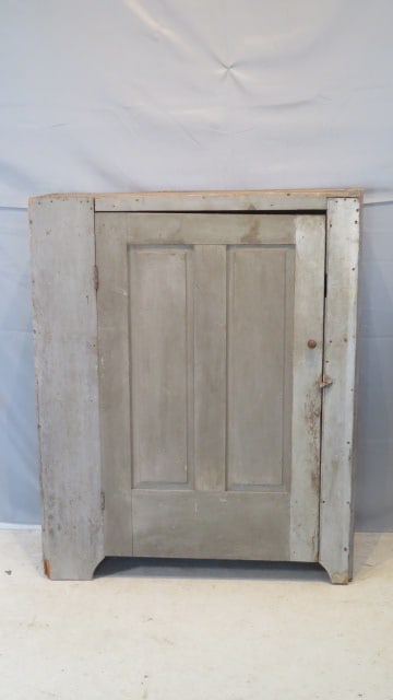 Painted primitive single raised panel door storage cupboard (1 of 8)