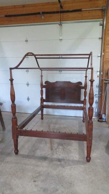 Early 19th century tiger maple 4-poster canopy rope bed (1 of 6)