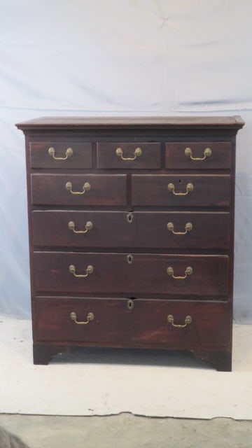 Early 19th century PA walnut 8-drawer chest (1 of 11)