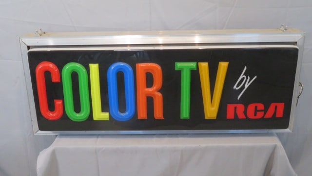 Large RCA Color TV 2-sided fluorescent light-up sign (1 of 4)