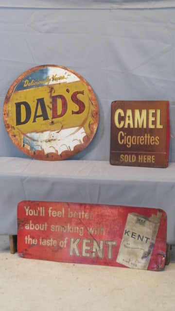 3 old tin signs (1 of 7)
