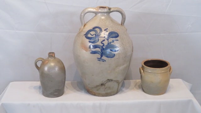 Group of 3 stoneware items (1 of 9)