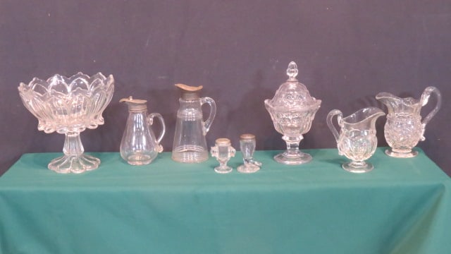 8 pcs of 19th century clear glass (1 of 6)