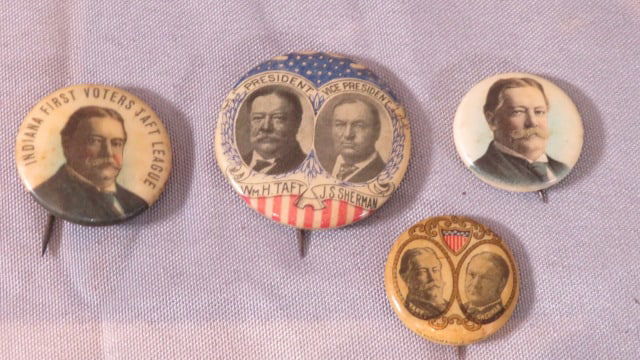 4 William H. Taft campaign pinback buttons (1 of 5)