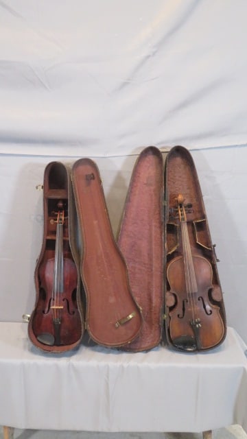 2 vintage violins in cases, full size and 3/4 size (1 of 5)