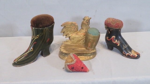 4 Vintage Pin Cushions (1 of 11)