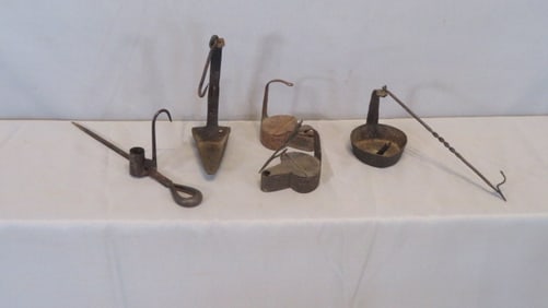 5 pcs of early iron and tin lighting