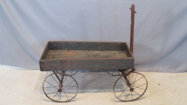 Early 20th century wire wheeled wood child's wagon (1 of 7)