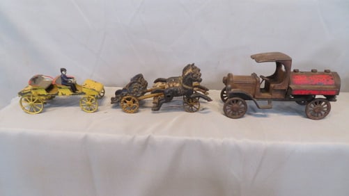 3 vintage toys
