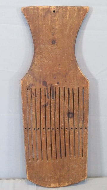 Early 19th century pine fishtail tape loom (1 of 4)