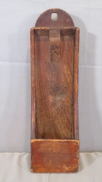 Early 19th century pine hanging scrub box (1 of 6)