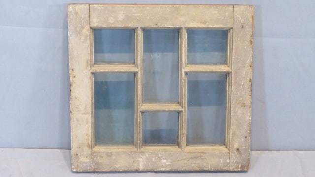 Diminutive 6 pane window (1 of 5)
