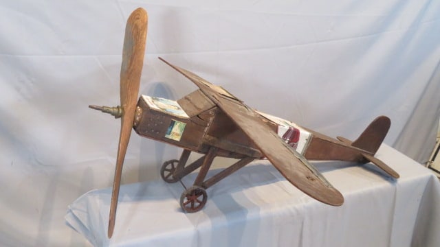 Ca 1920's Folk art wood prop plane (1 of 10)