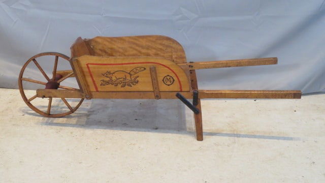 Maine child's wheelbarrow with squirrels and acorns decoration (1 of 6)