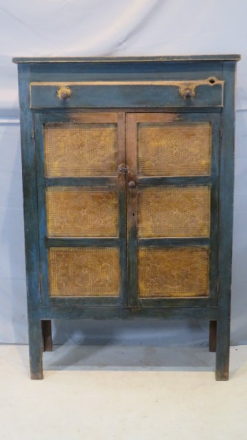 Painted tin door pie safe (1 of 10)
