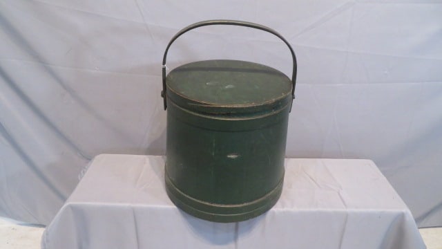 Large painted wood firkin with wood handle (1 of 4)