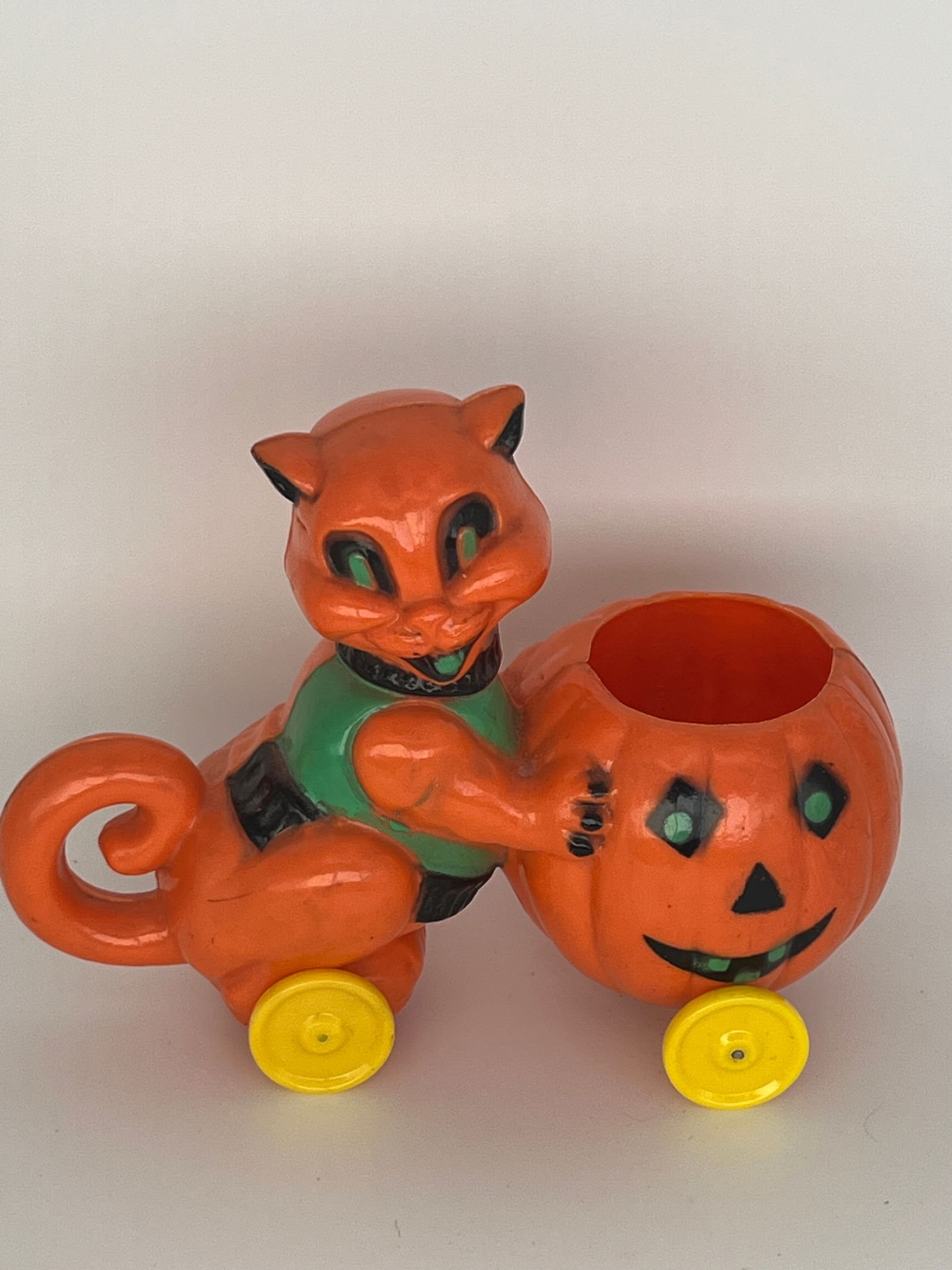 Cat & Jack O'Lantern Candy Container (1 of 11)