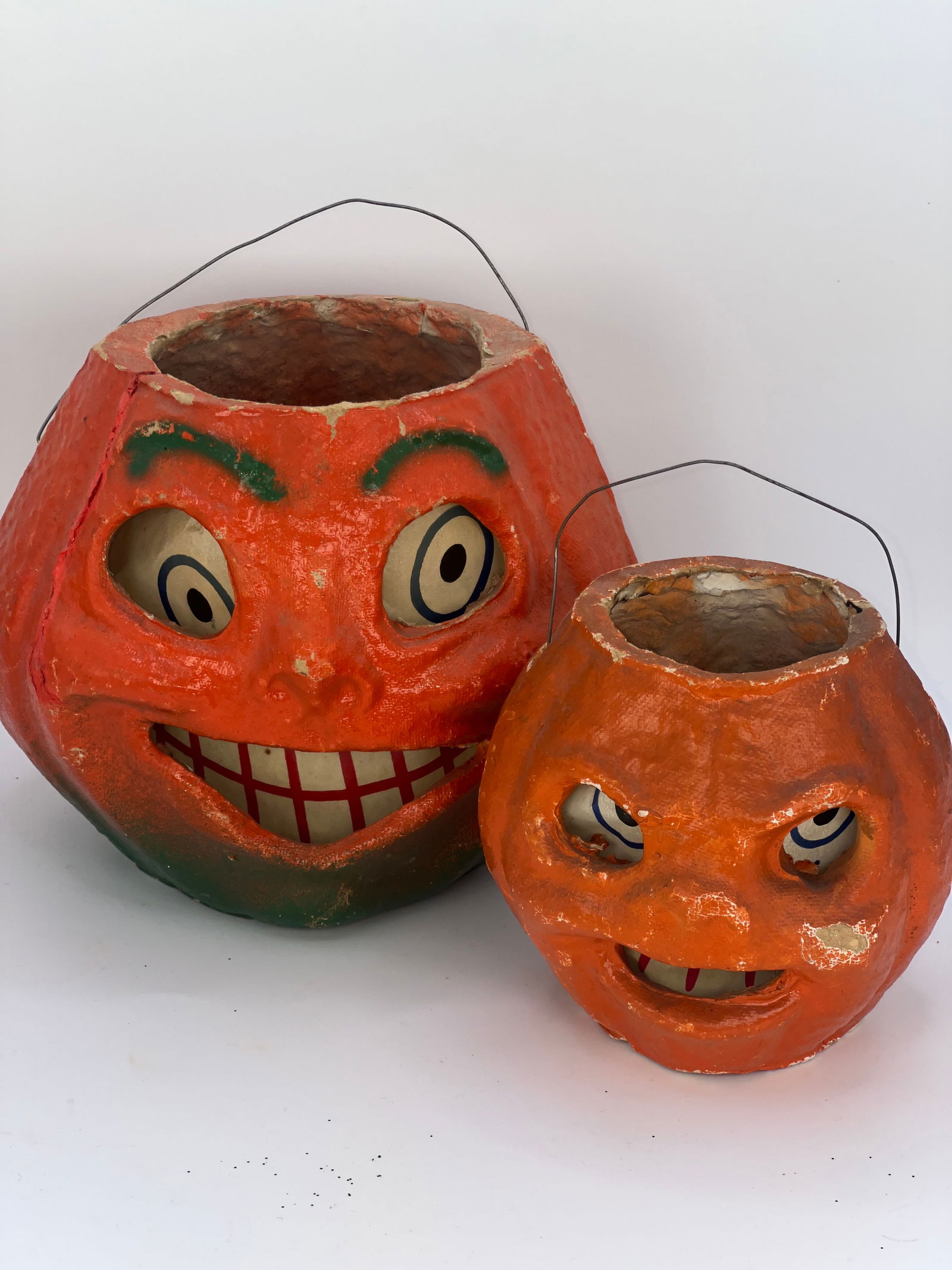 Two Jack O'Lanterns Paper Mache (1 of 8)