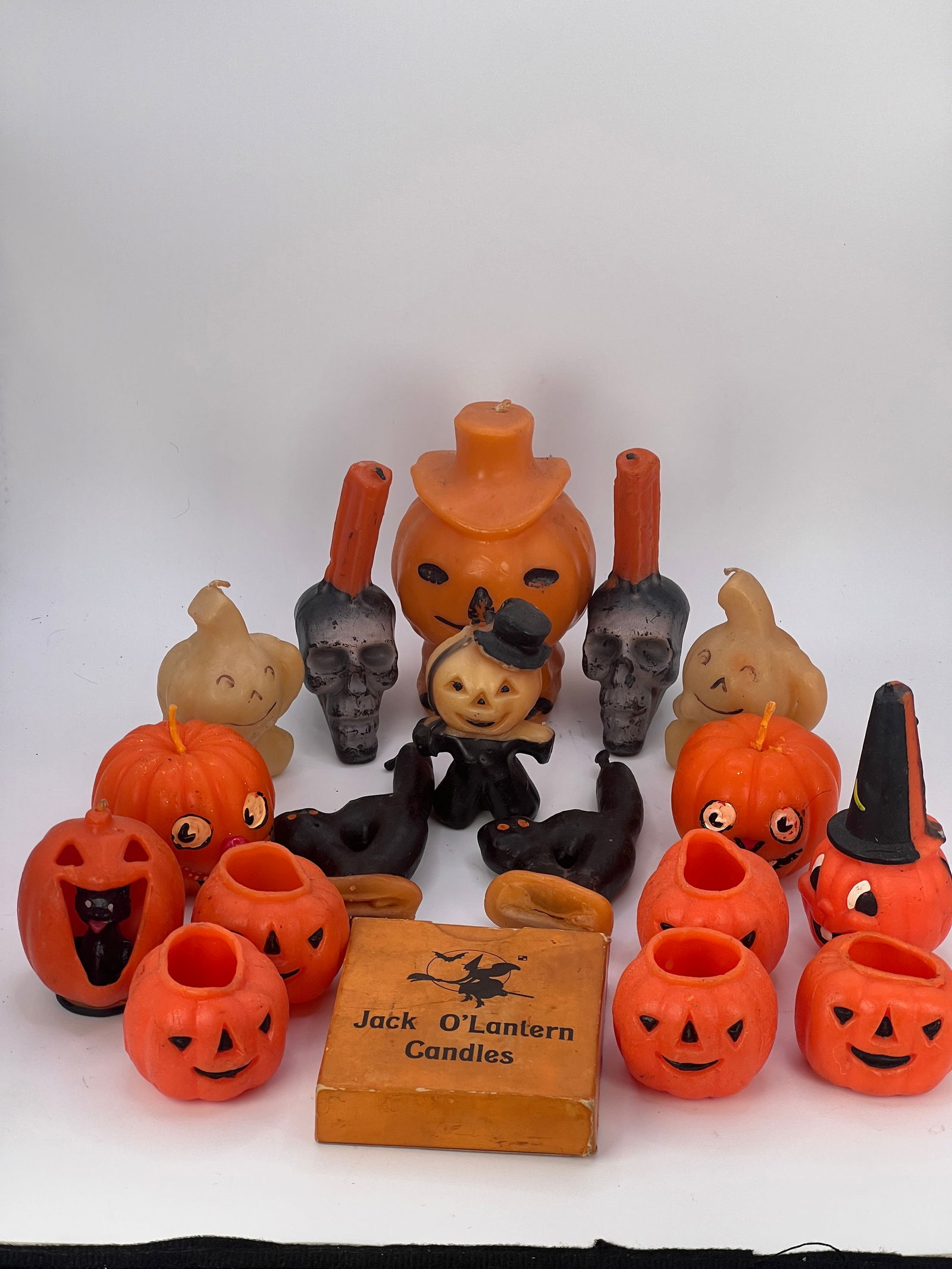 Group of Halloween Candles (1 of 6)