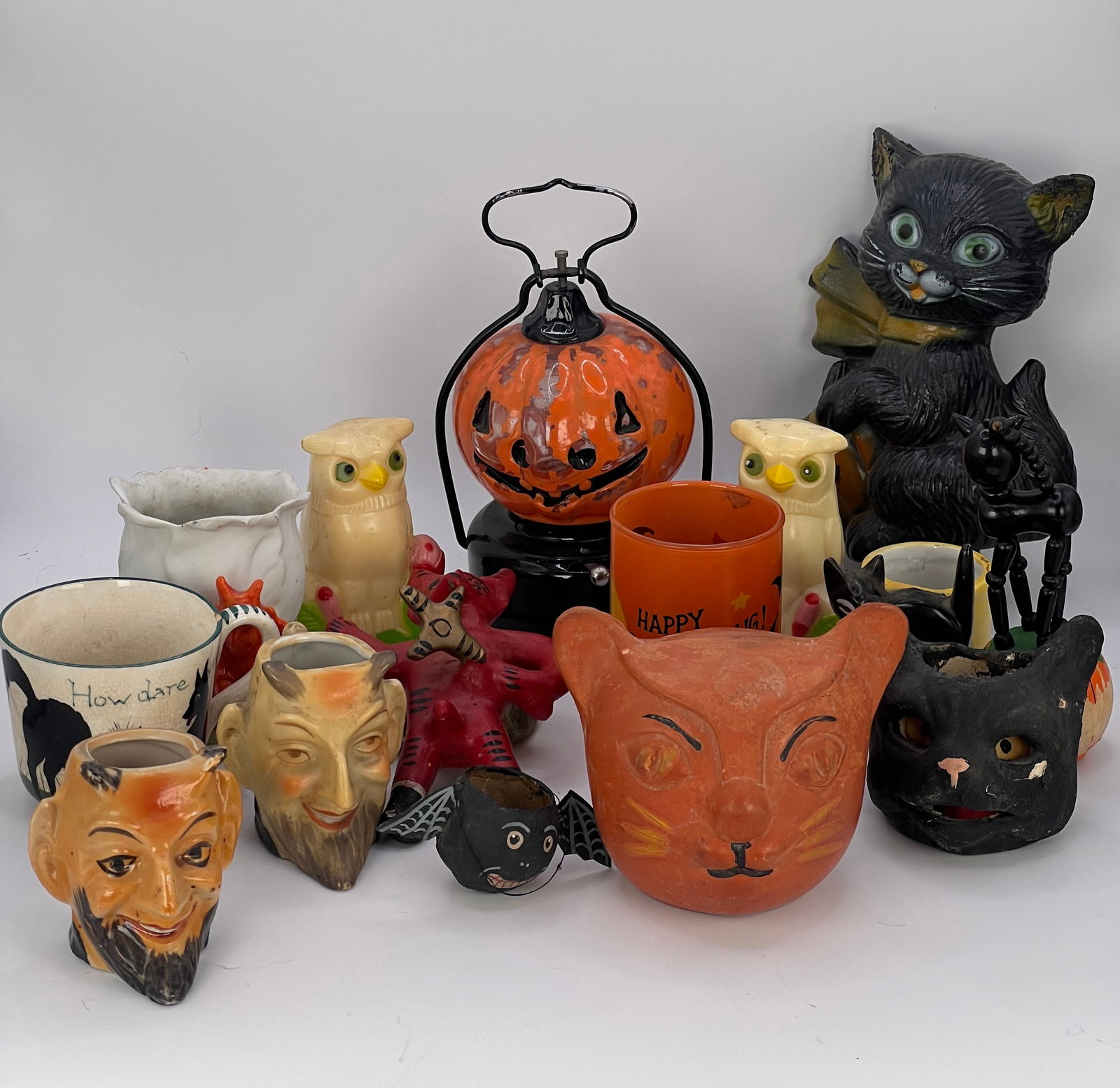 Group of  Halloween Decorations (1 of 18)