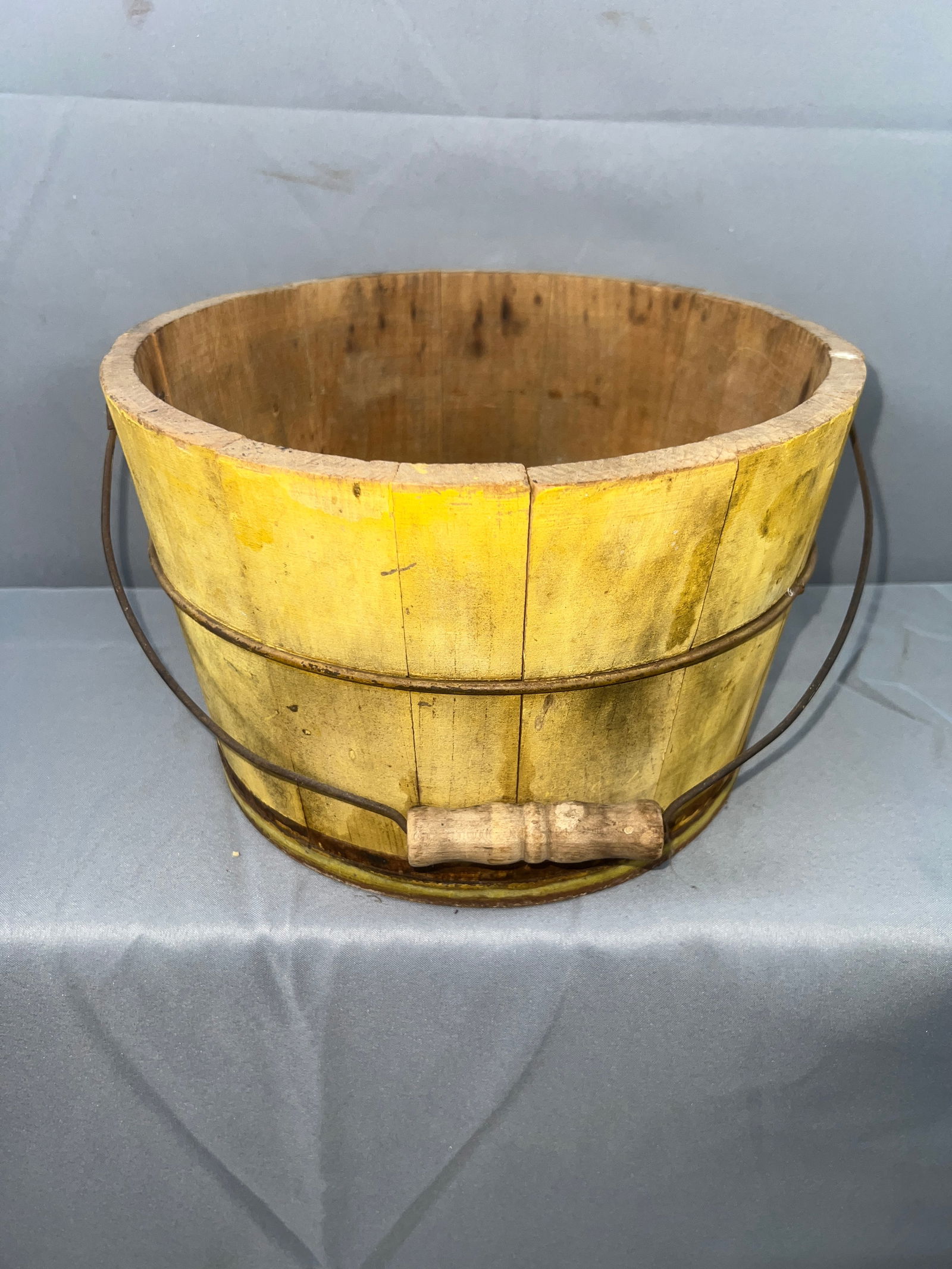 Mustard Yellow Pimento Bucket (1 of 5)