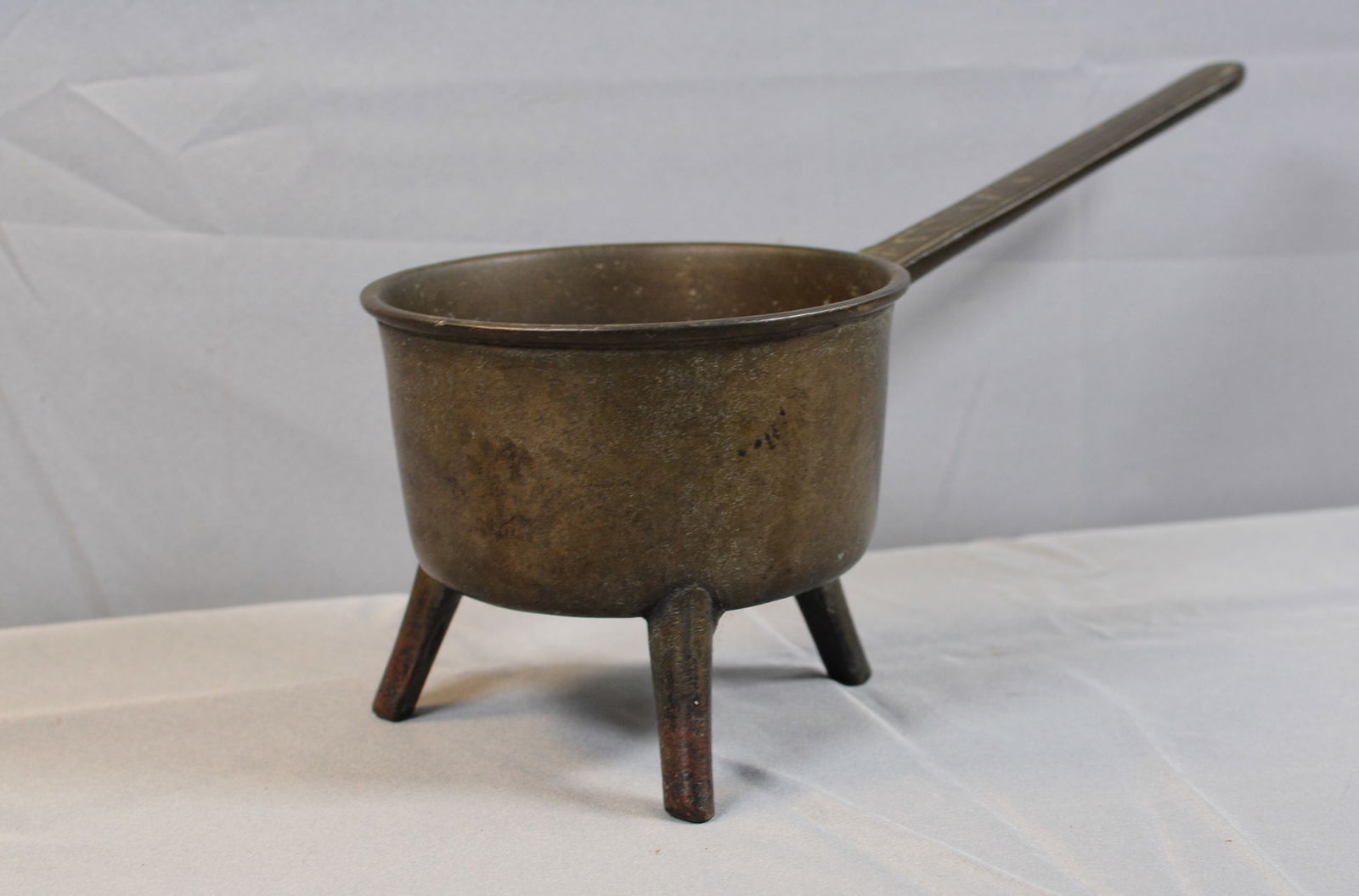 Bronze 17th Century Posnet (1 of 6)