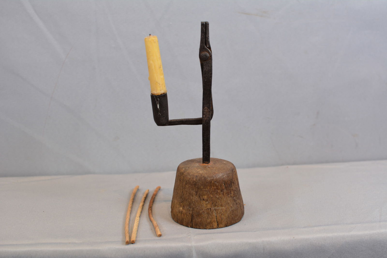 Early Lighting Rush Lamp (1 of 4)