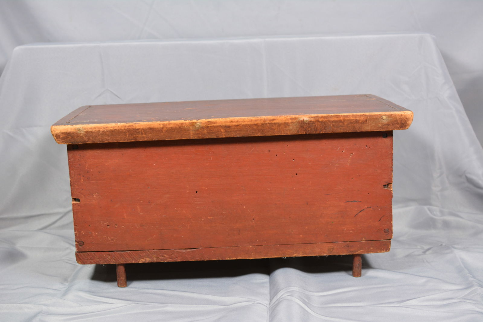 Primitive Lift Top Box in Red Paint (1 of 8)