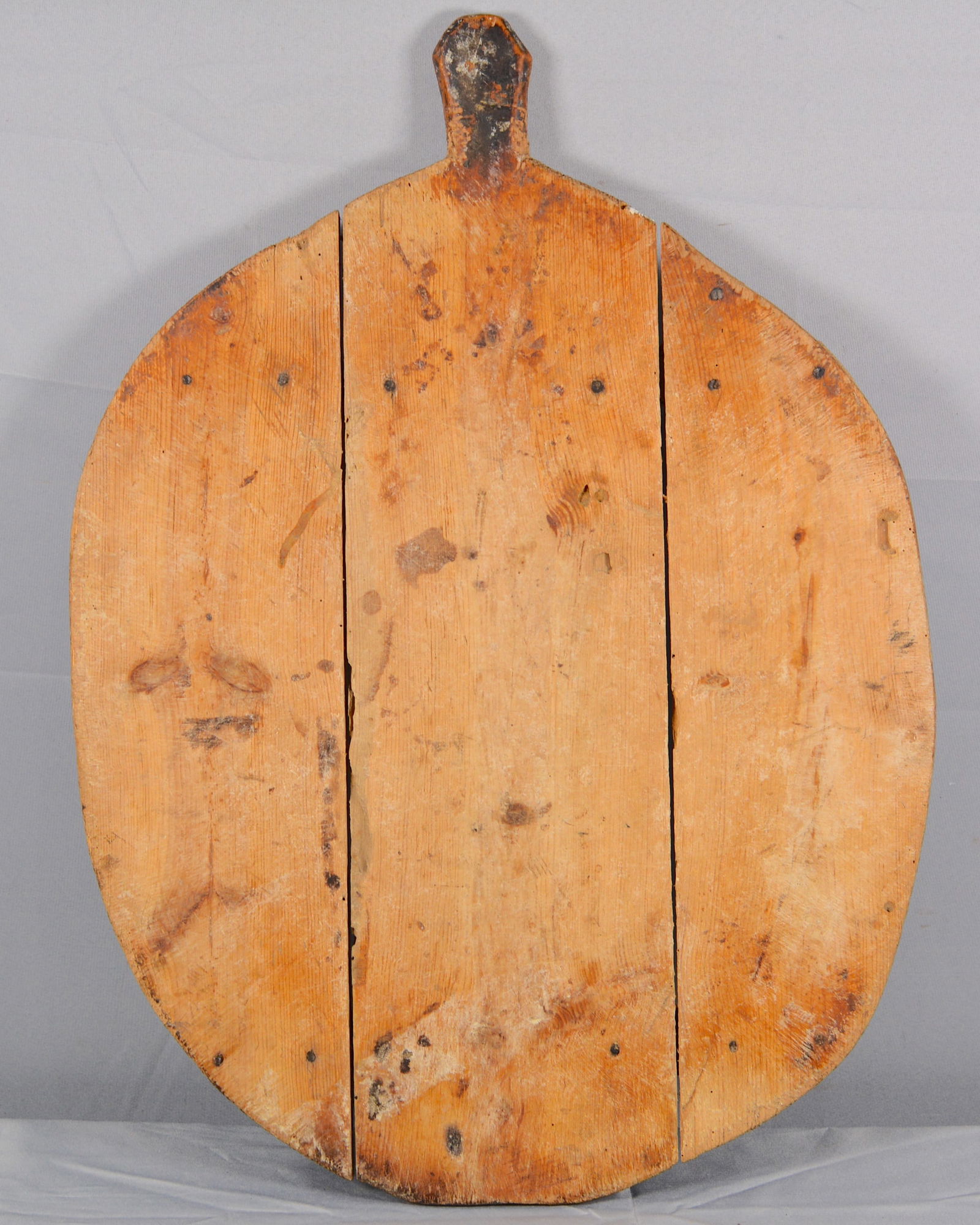 Large Primitive Round Bread Board (1 of 4)