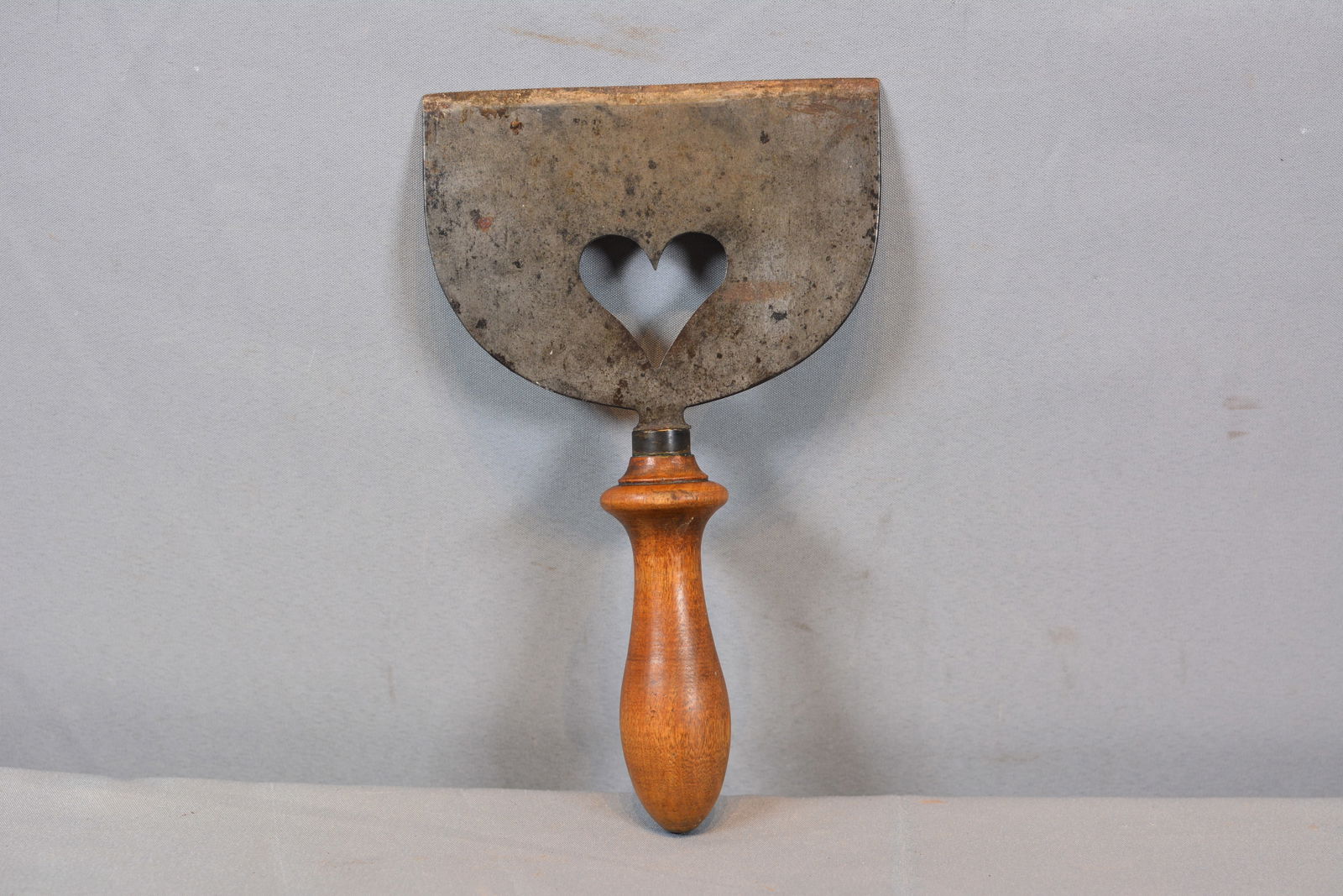 Early Hand Forged Food Chopper Small Heart (1 of 3)