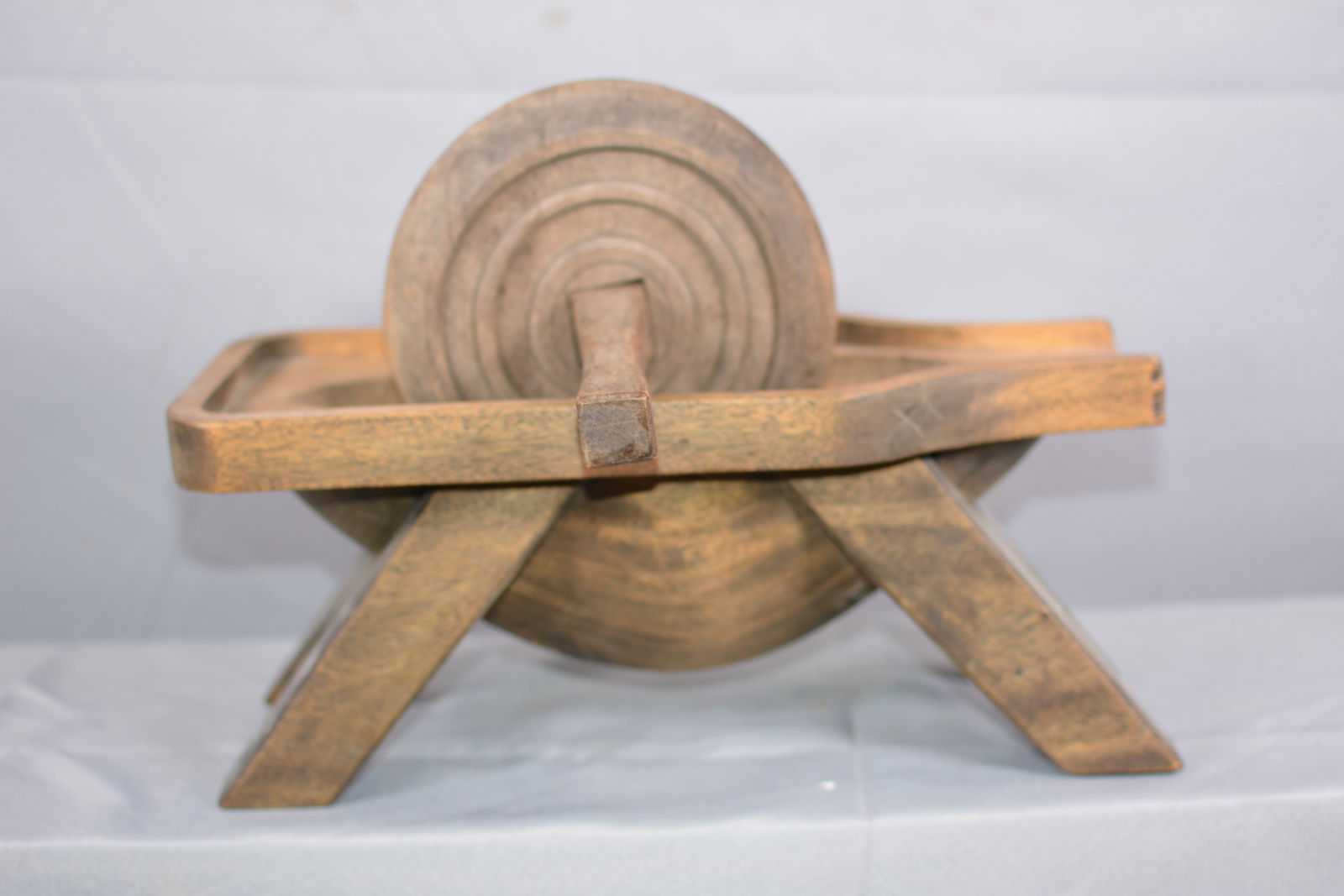 Wooden Herb Grinder (1 of 5)