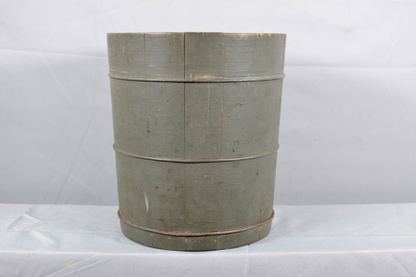 Two Sided Signed Wooden Measurer Old Green Paint: Two sided wooden grain dry measurer in old green paint stamped RCW Trademark w/ a ships anchor Richmond, VA on one bottom 11" W x 13" T. From the Collection of Roselyn Potts.