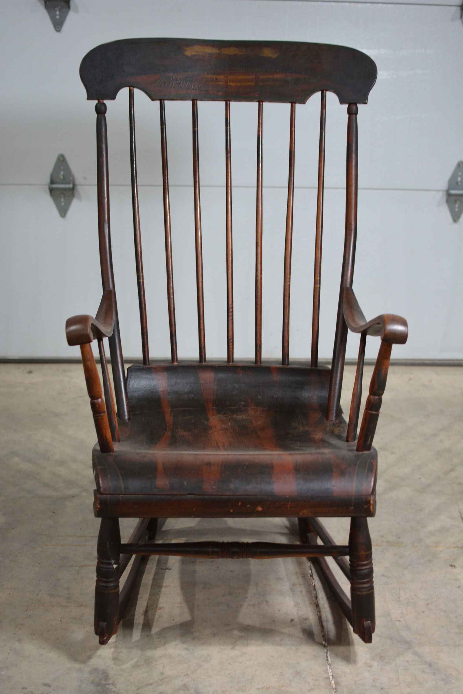 Early Railroad Train Stenciled Rocker (1 of 4)