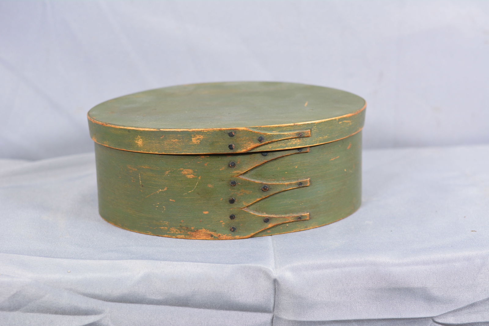 Oval Pantry Box in Old Olive Green Paint (1 of 5)