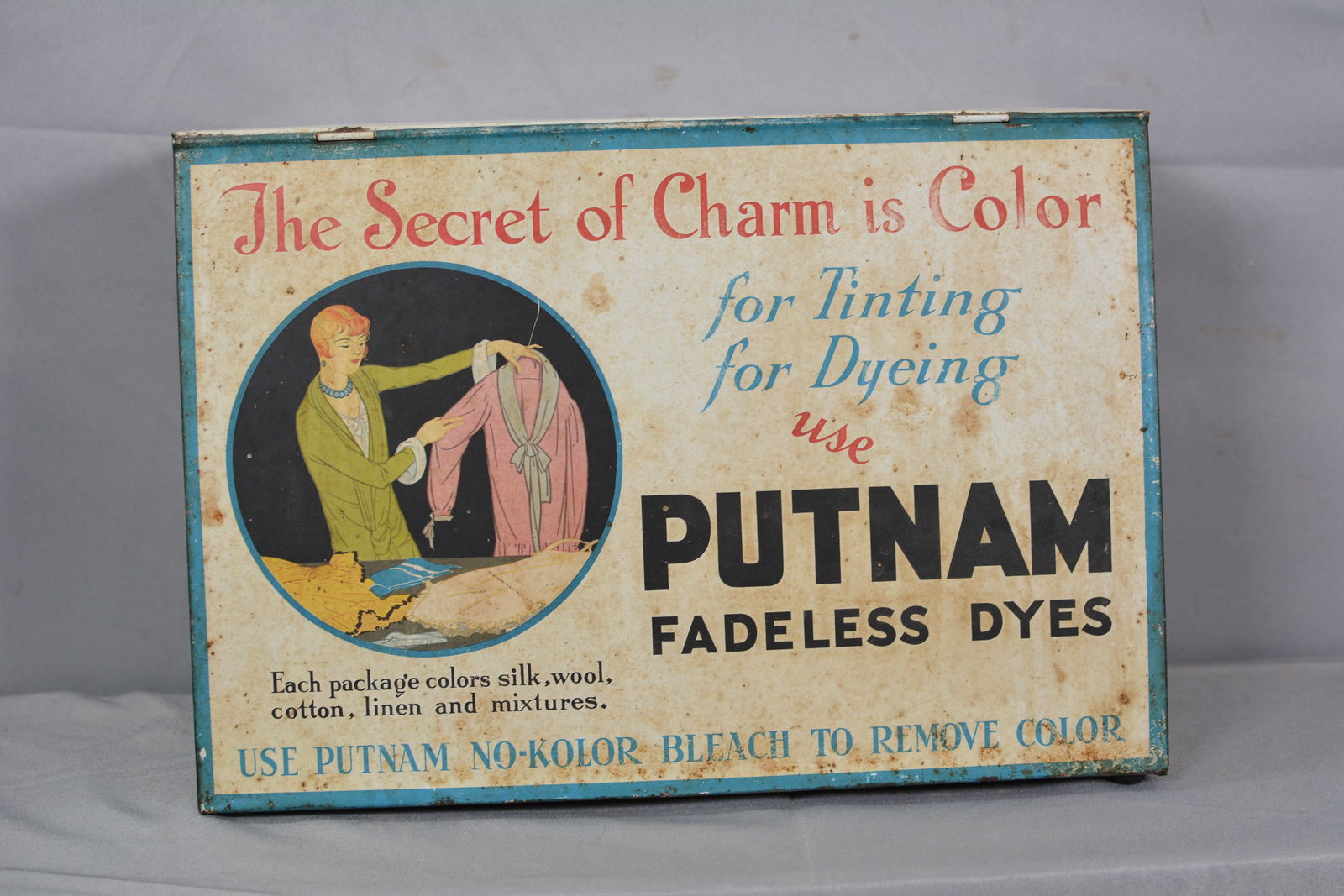 Tin Litho Putnam Dye Counter Top Display (1 of 9)